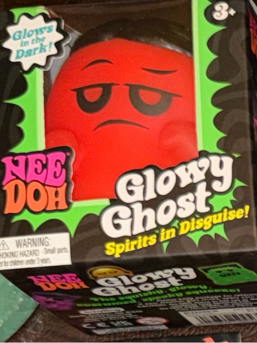 Glowy Ghost Needoh